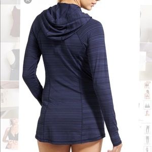 Athleta vitamin sea upf tunic jacket. Navy blue
